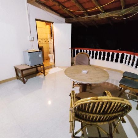 Maria Paulo Guest House Bar&Restaurant Agonda Exterior foto